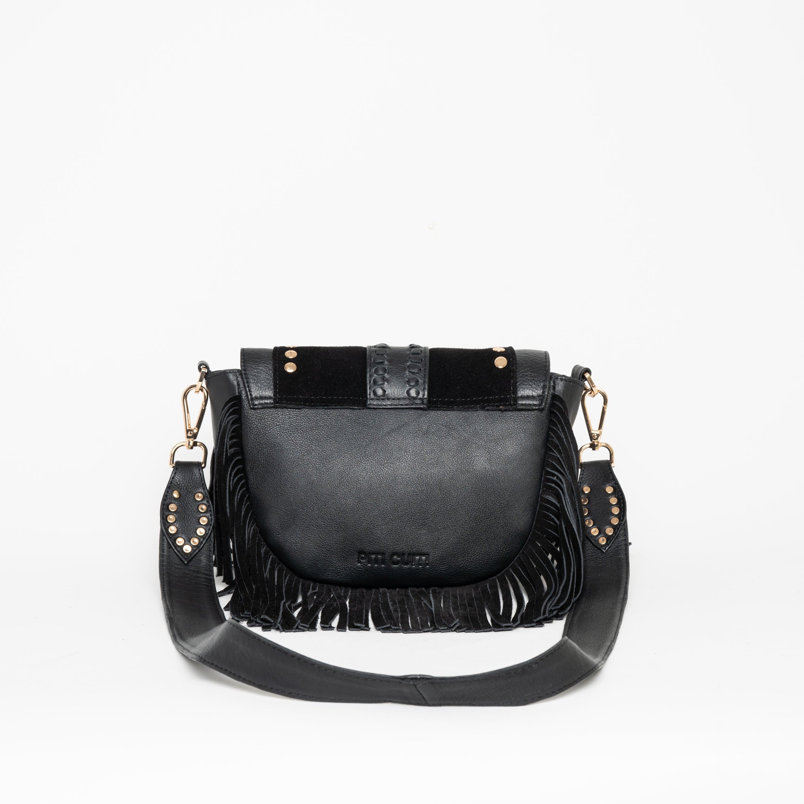 Cartera de cuero Elena con flecos y herrajes.