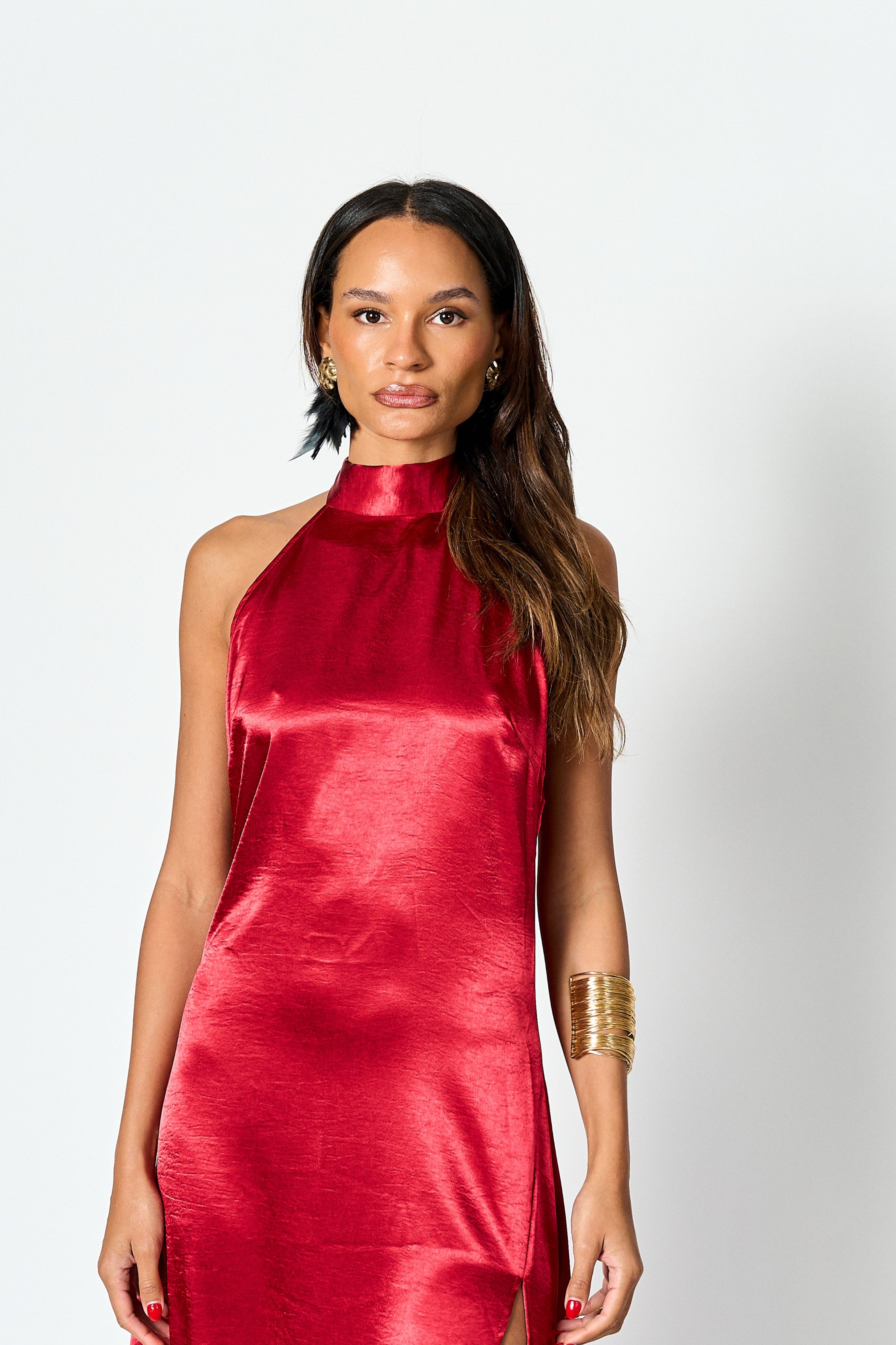 Vestido largo satinado Halter Mia