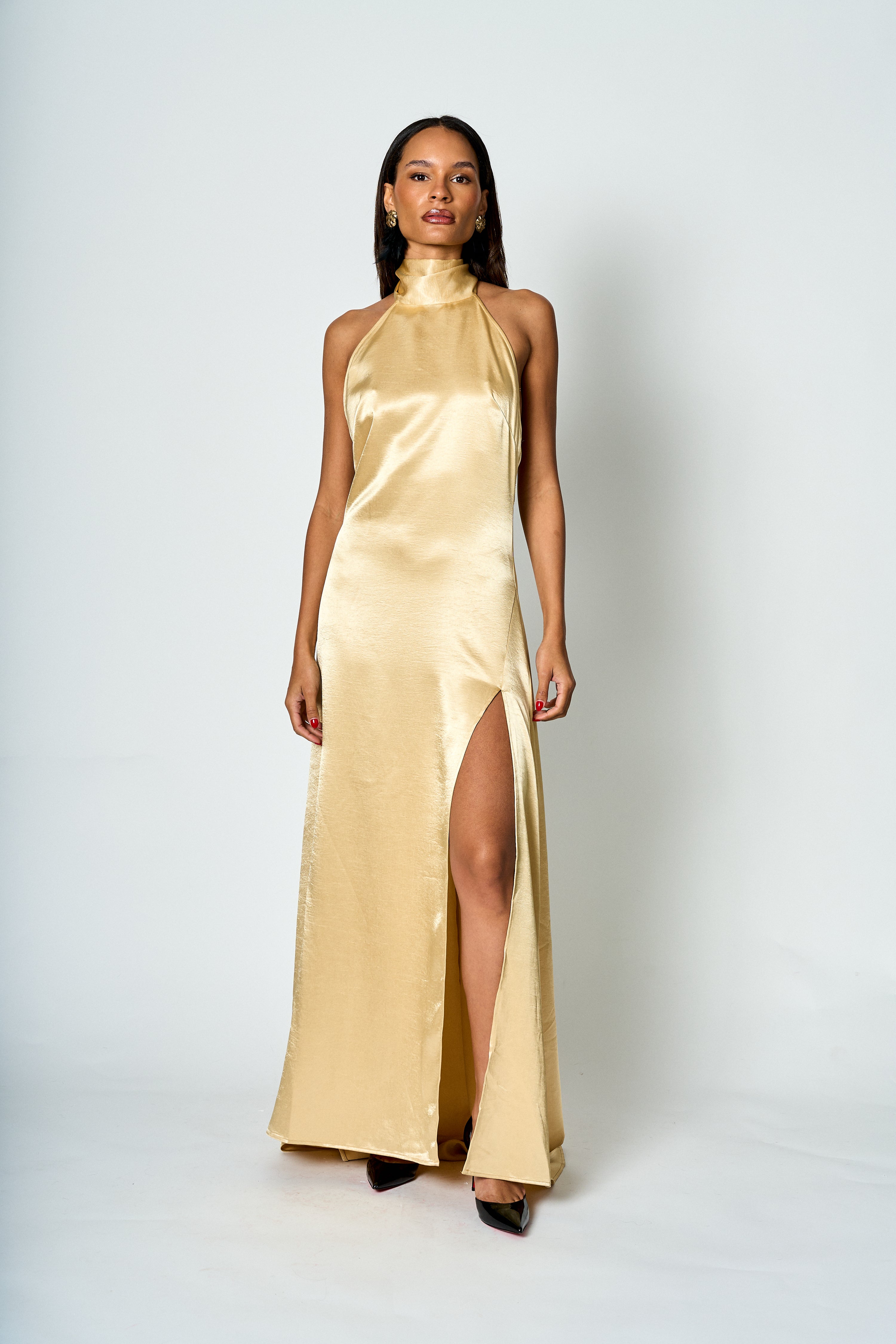 Vestido largo satinado Halter Mia