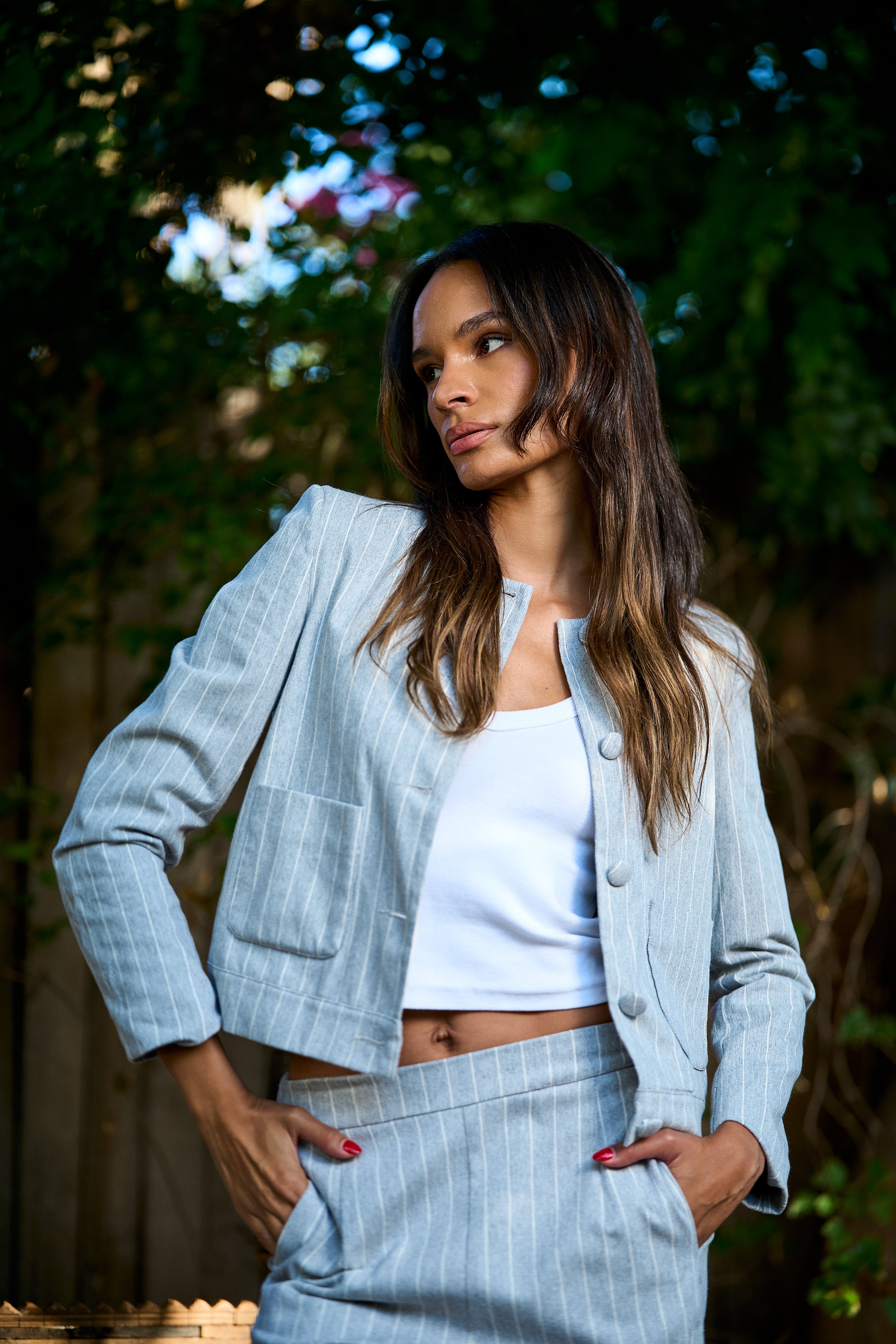 Conjunto Chaqueta  y Pantalón Cata