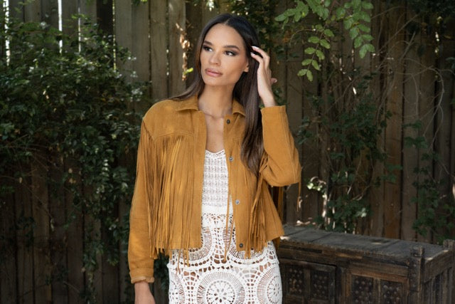 Chaqueta de gamuza con flecos Carolina